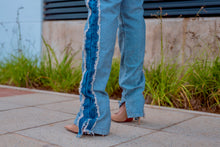 Load image into Gallery viewer, Lusso ribbed jeans
