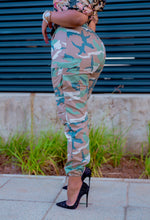 Load image into Gallery viewer, Lusso camouflage pants
